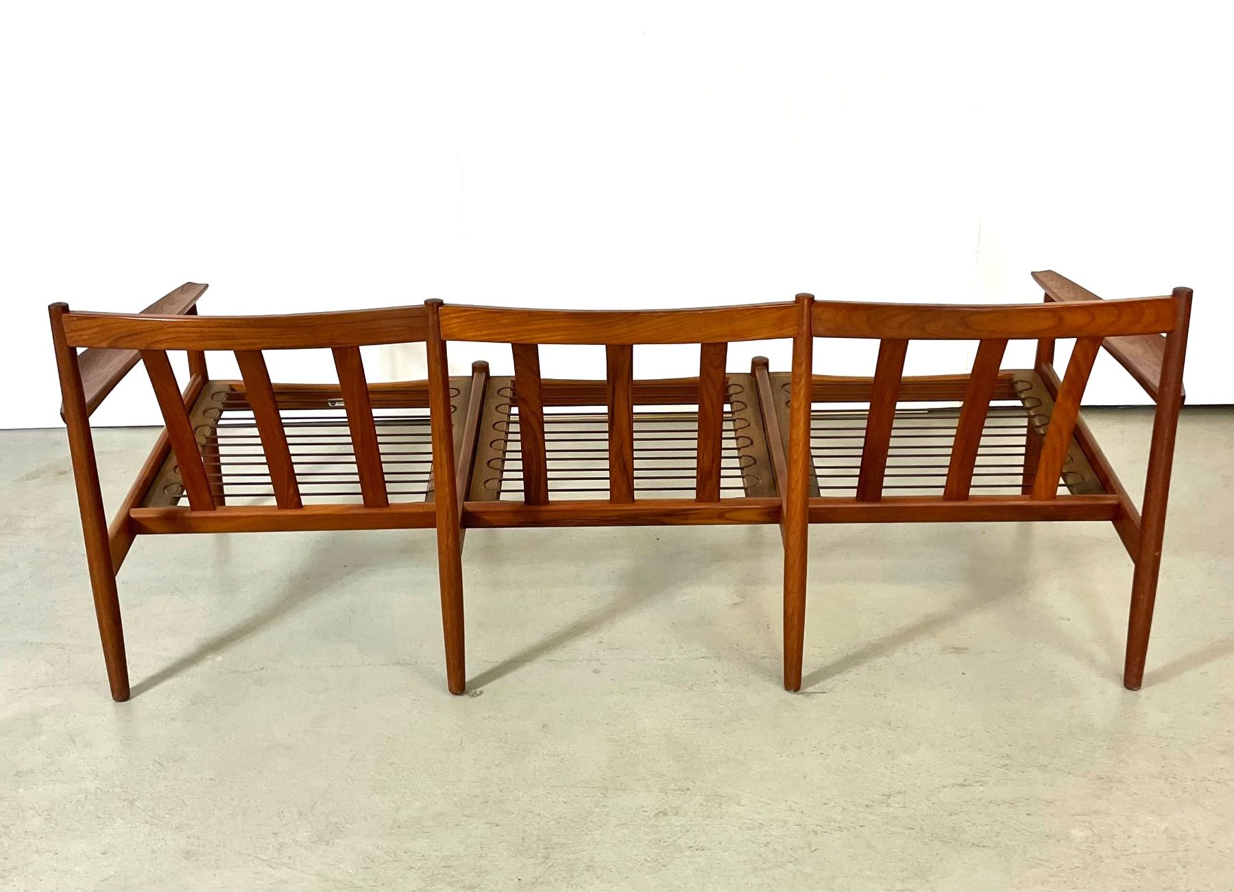 Divani: MidCentury Teak Sofa Arne Vodder 60er Dänisch – Usato da Basel venduto da MidMod20C 2