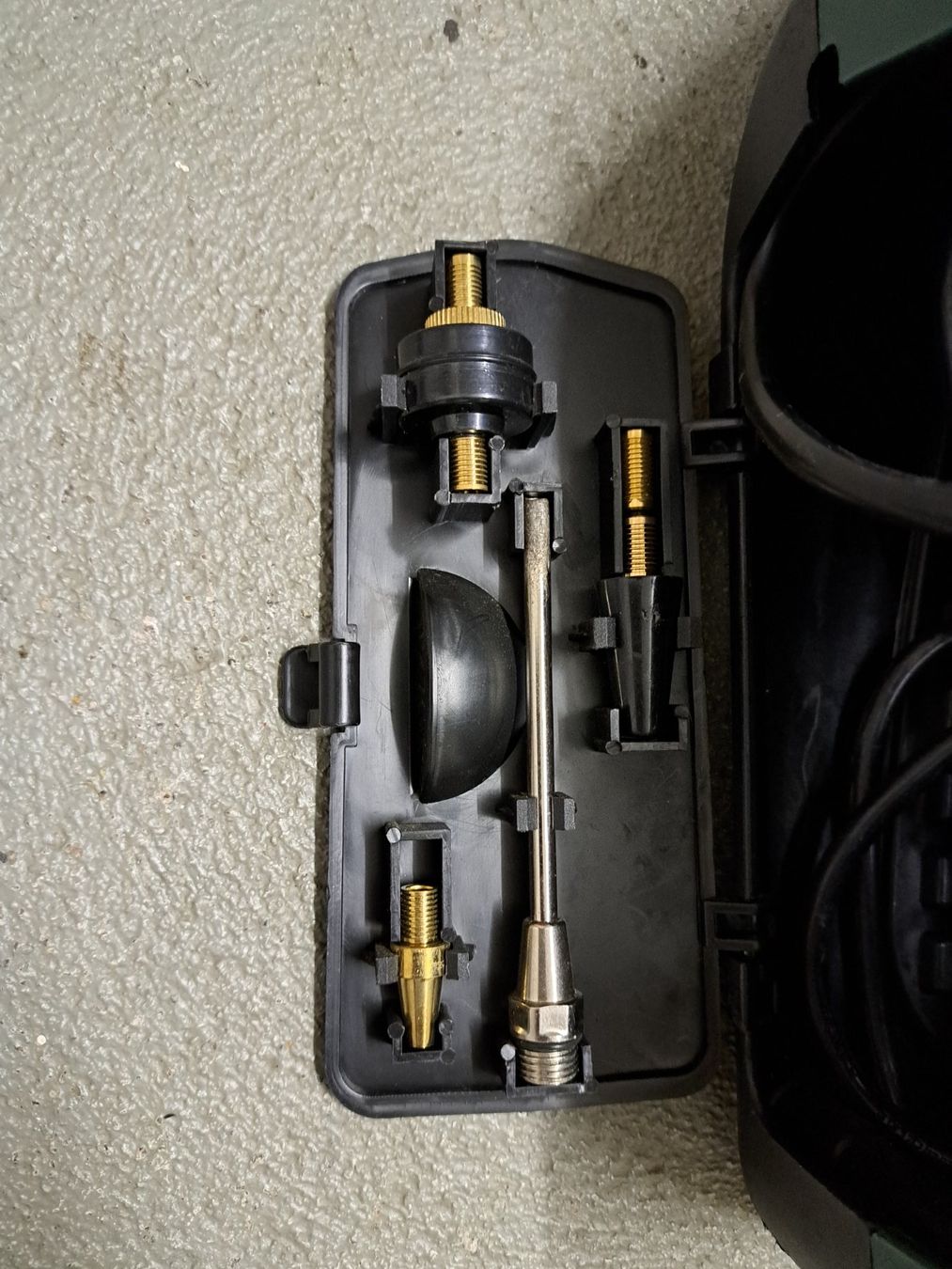 Parkside Compressori: Kompressor 220 Volt 8 bar – Usato da Boswil venduto da Mriesen 2