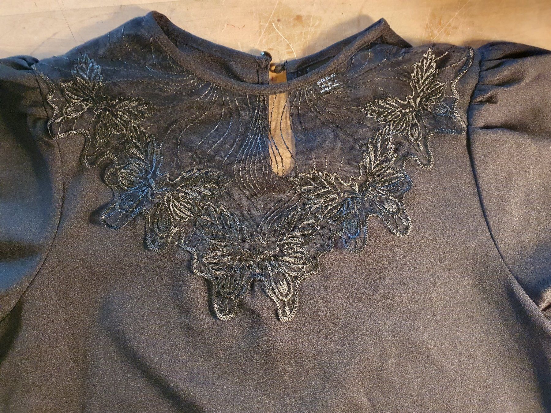 Camicette: Damenblouse SHEIN grösse M – Usato da Zürich venduto da loosebone 1