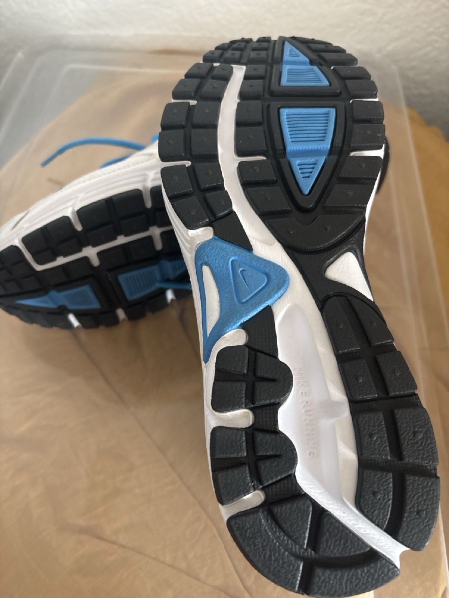 Nike Scarpe da donna: Nike running Schuhe – Usato da Grafenried venduto da hollywoodprincess 3