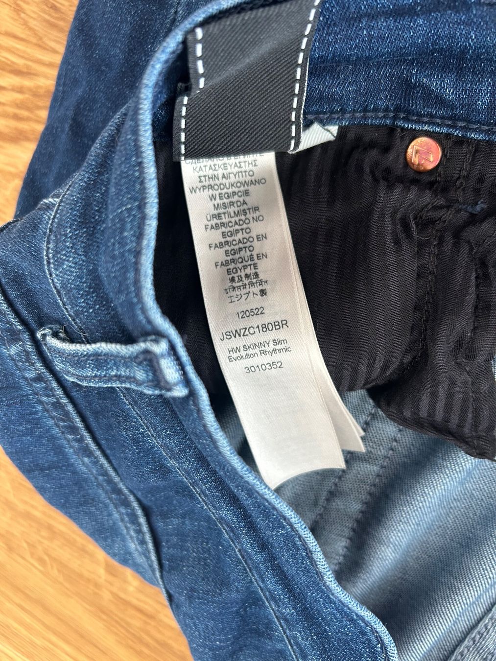 Mankind Jeans: 7 For All Mankind Jeans: Gr. 31, blau – Gebraucht aus Basel von Interstellar85 5