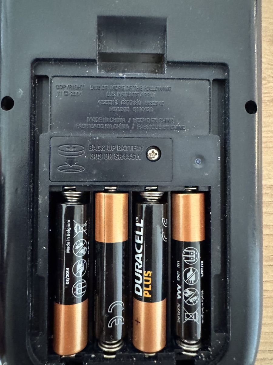 Texas Instruments Taschenrechner: Taschenrechner Texas Instruments TI-84 Plus – Gebraucht aus Biberist von etesummer 3