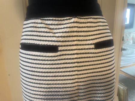 Dutch Tramontana black and white striped sporty skirt