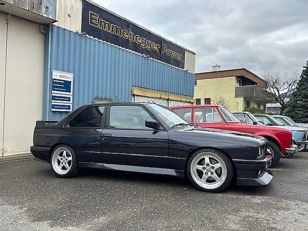 Automobili: BMW M3 Cecotto E30, Coupé, Violett BJ: 1994 – Usato da Alpnach Dorf venduto da inf_56t7 2