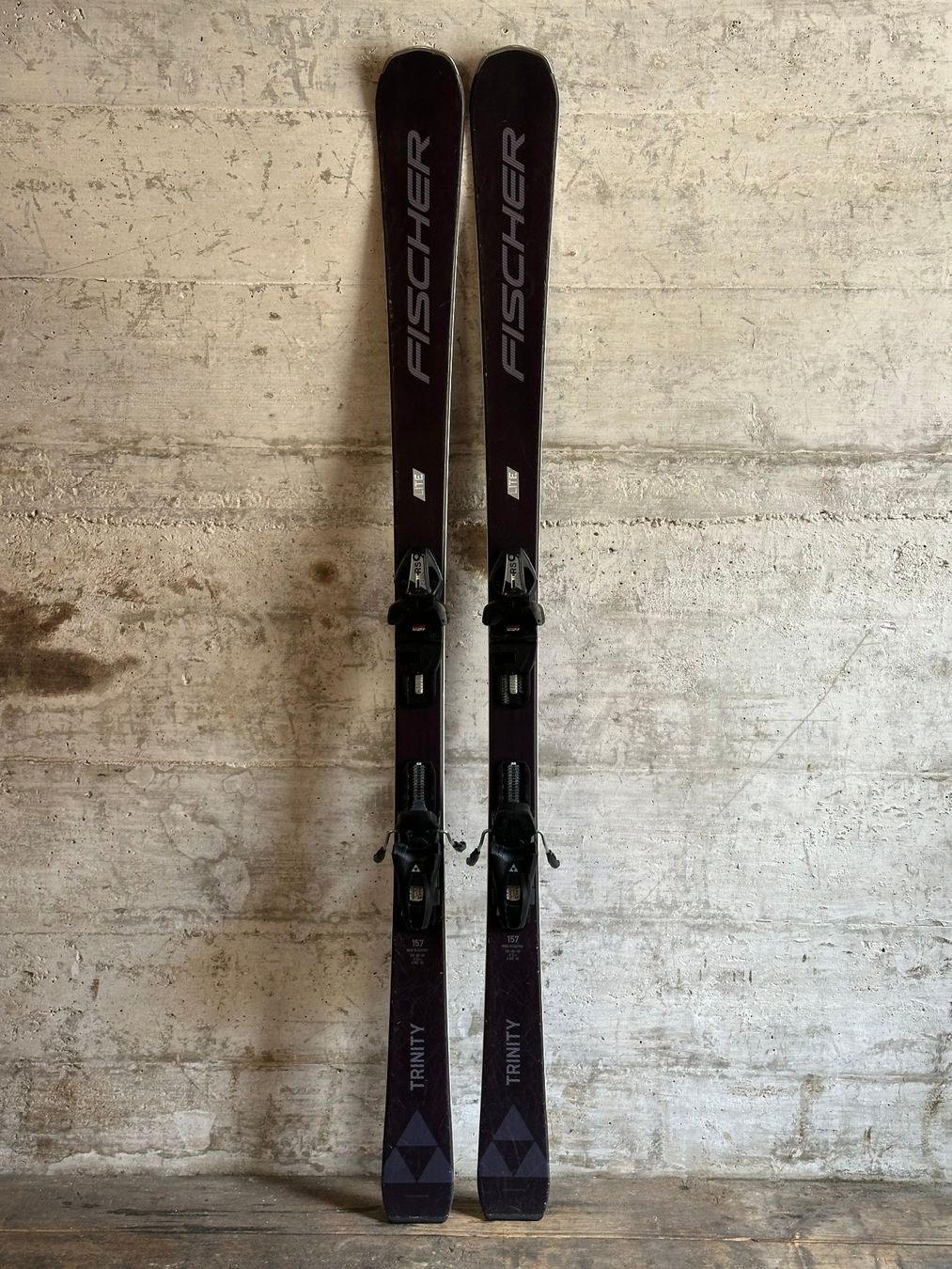Fischer Skis: Fischer Trinity Ski 157CM – Gebraucht aus Emmenbrücke von karkarkar