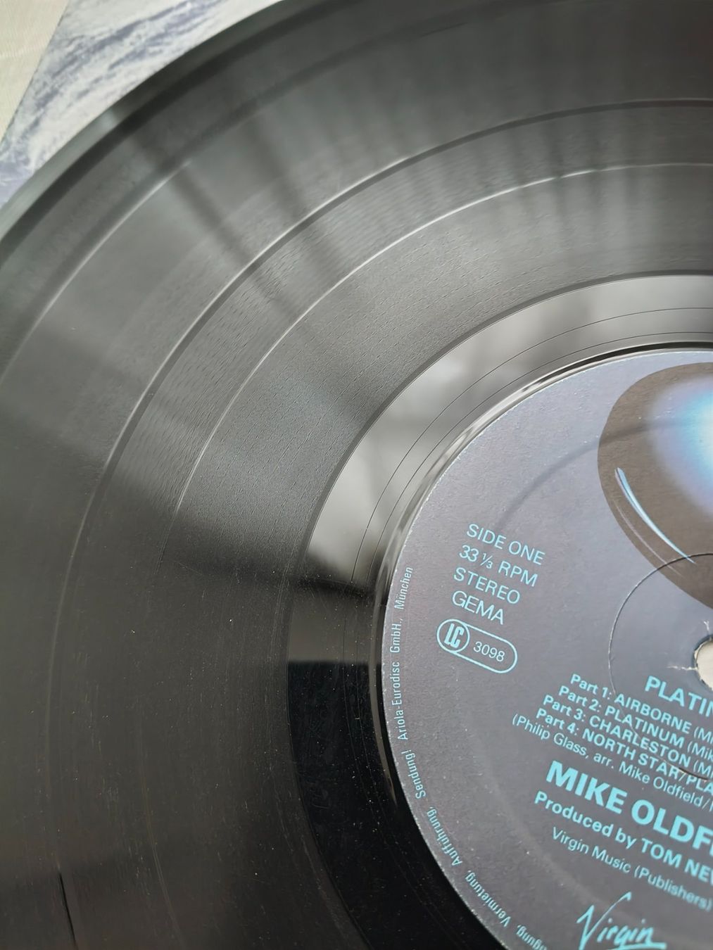 Dischi in vinile: LP "MIKE OLDFIELD - PLATINUM" – Usato da Binningen venduto da mar_2jlr 7