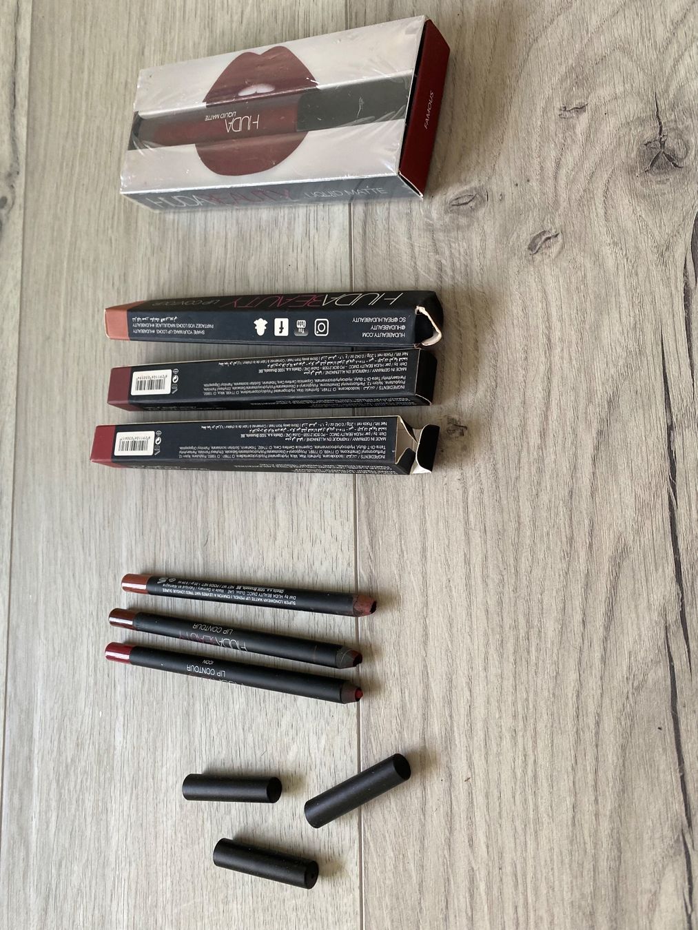 Make-up: HUDA beauty  Lippenstift  Lippengloss Lipliner – Gebraucht aus Dottikon von 6571