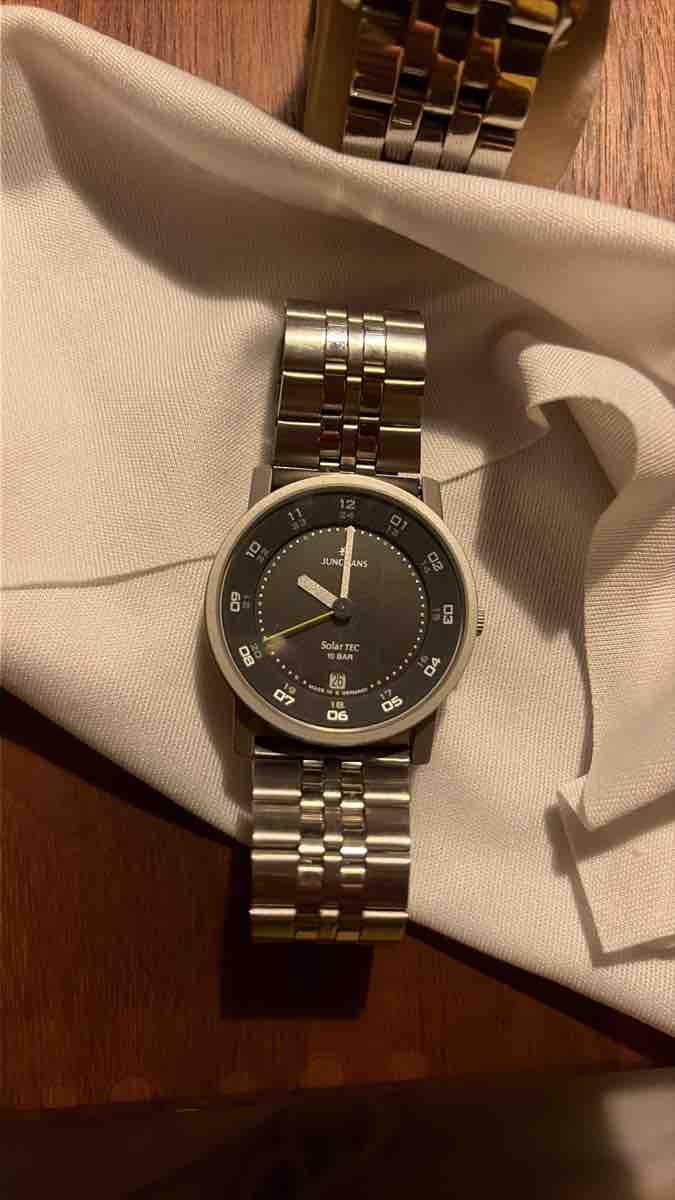 Junghans Montres: Junghans Solar Tec Uhr Stahl gebraucht – D'occasion à Jakobsbad par FriedelSchmitt 1