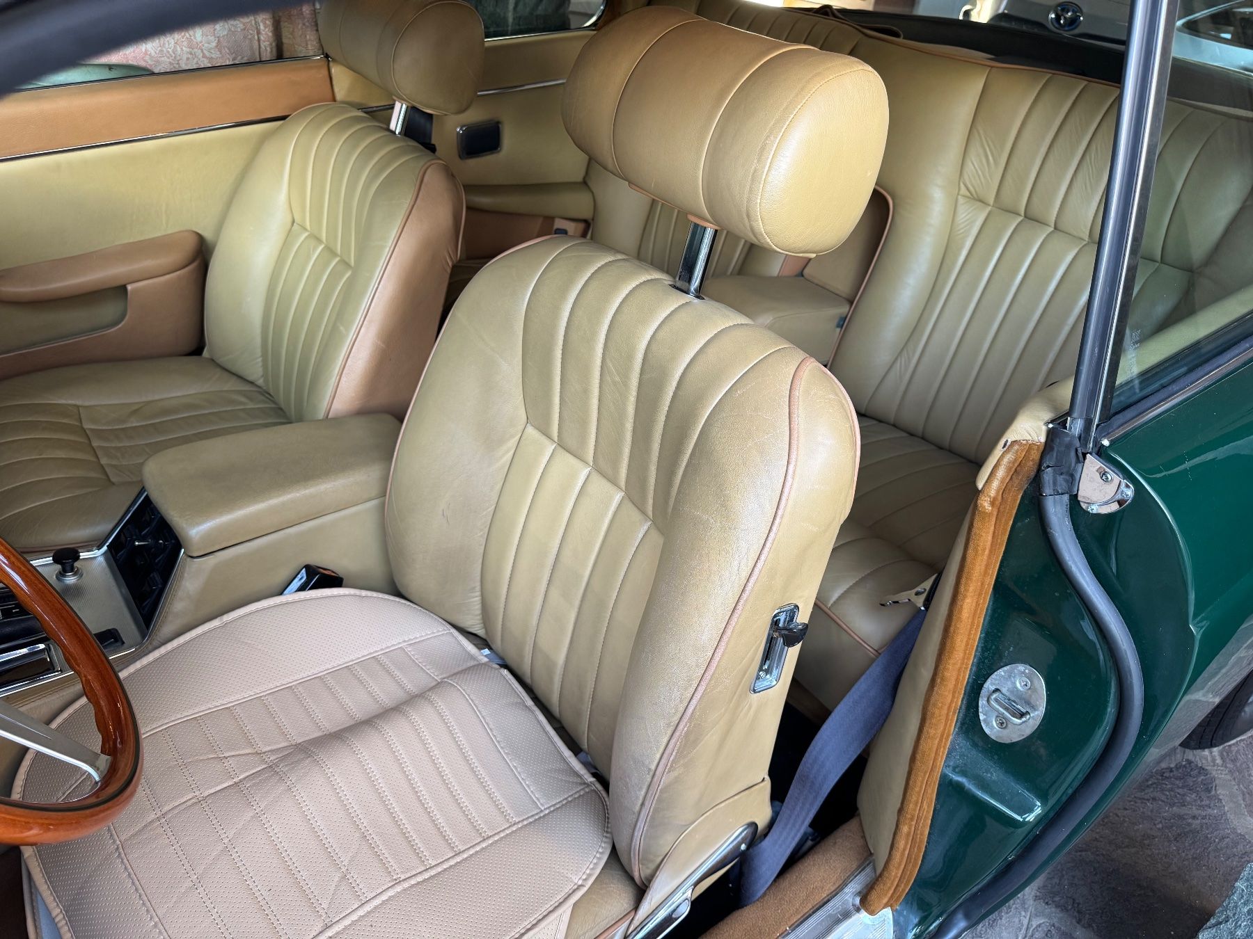 Jaguar Automobili: STUPENDA JAGUAR XJ6 COUPE'  1978 – Usato da Pregassona venduto da Gianlu0 6