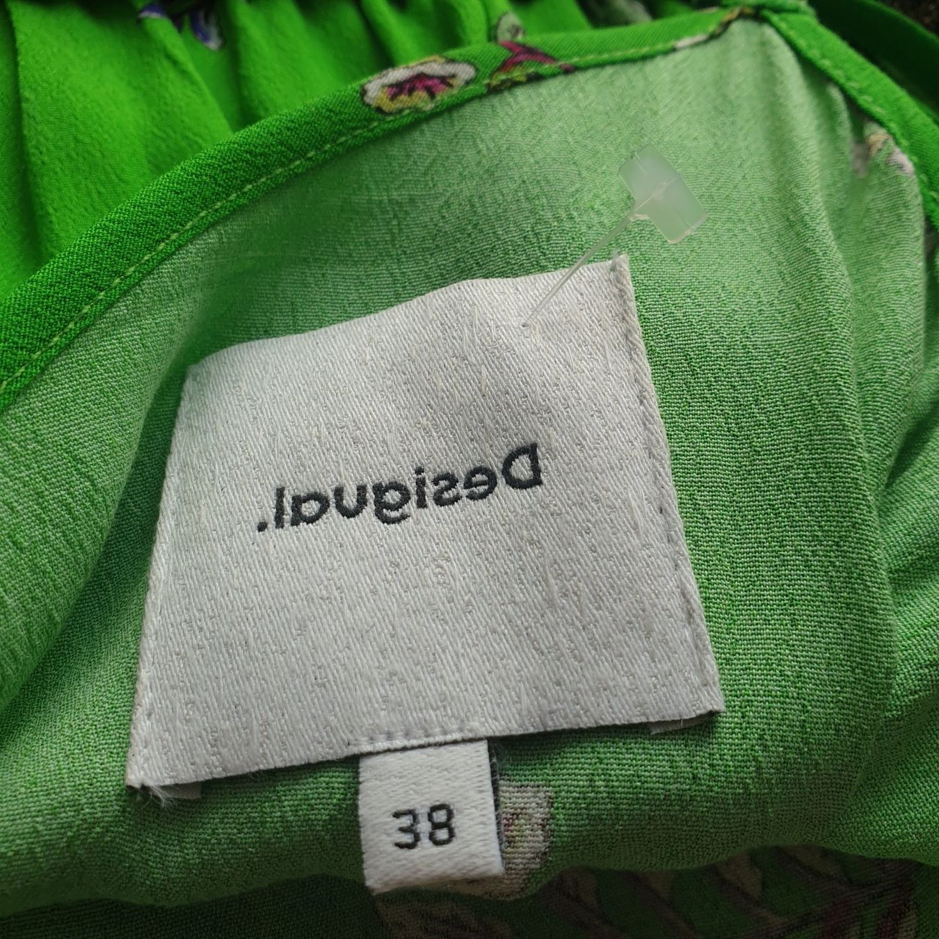 Desigual Vestiti: Neues Desigualkleid Gr. 38 – Nuovo (secondo la descrizione) da Frenkendorf venduto da Moon111 2