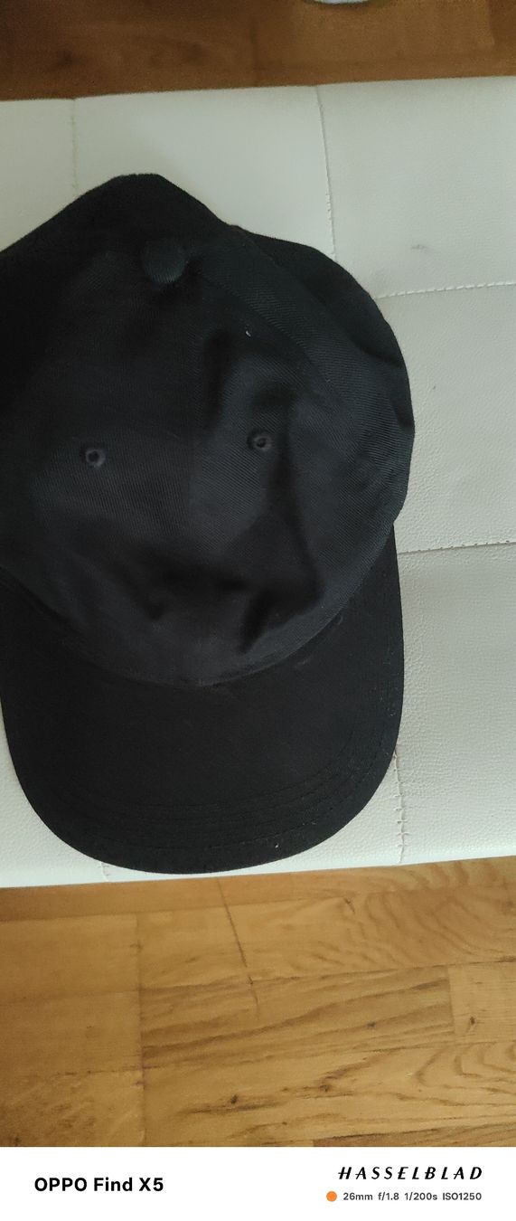 Lacoste Altro in  Abbigliamento & Accessori: Lacoste Cap Unisex! – Usato da Unterentfelden venduto da Guck.1Staune2 1