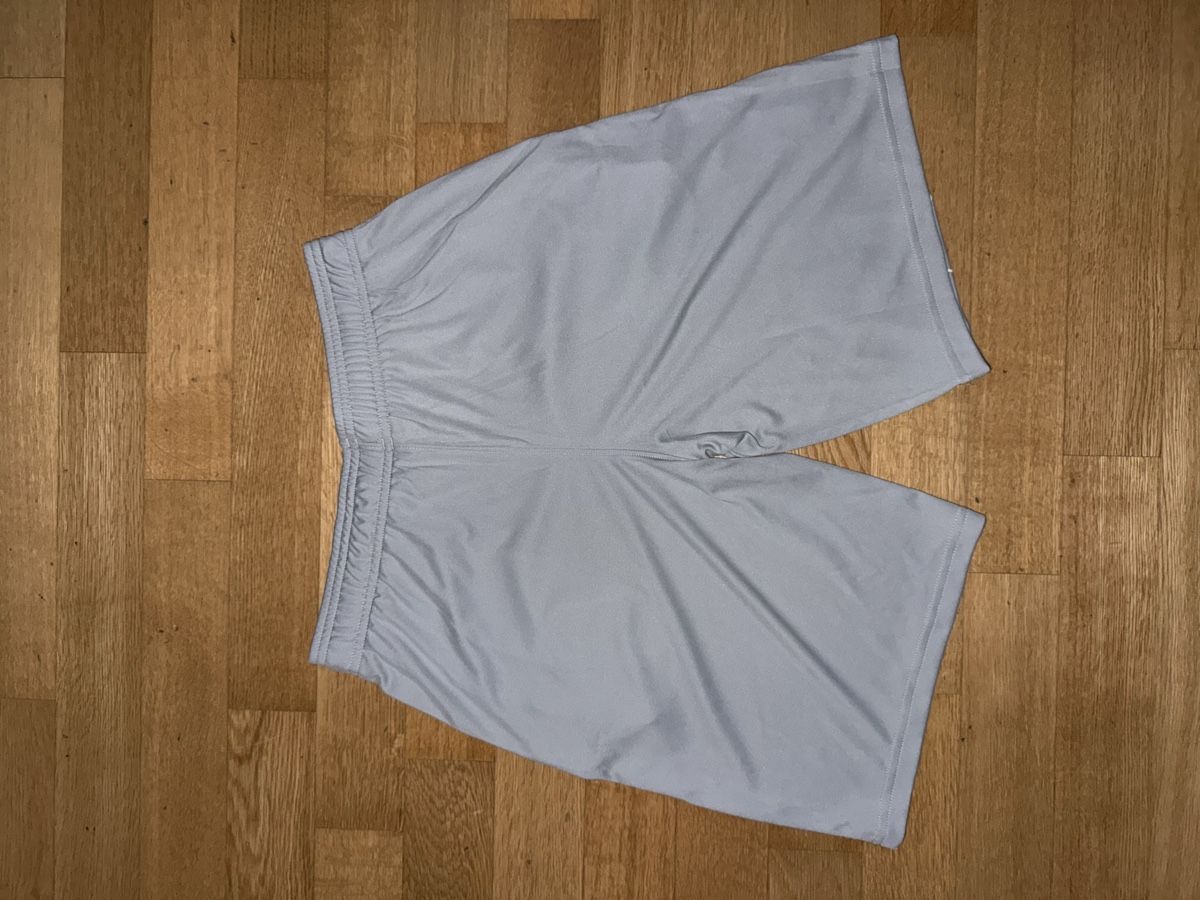 Under Armour Hosen: Under Armour Trainershorts – Neu (gemäss Beschreibung) aus Dietikon von AgathaJ 2