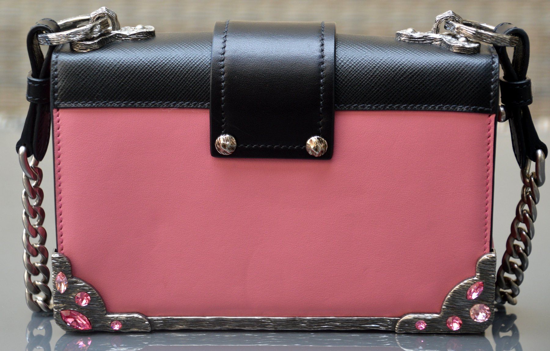 Prada Taschen für Damen: Prada Caskier Crystal Tasche / sac – Gebraucht aus Collonges von Auganien 4