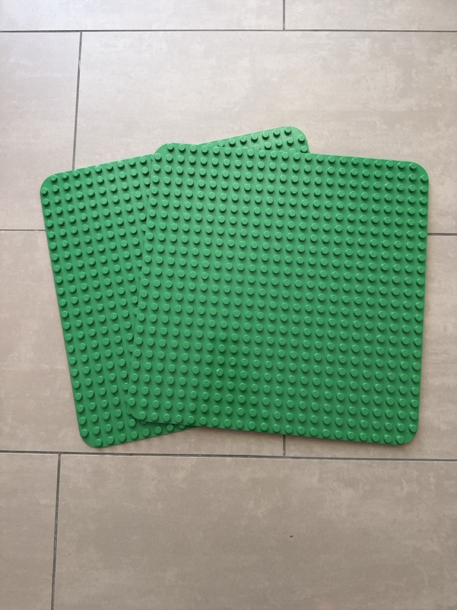 Lego Giocattoli: 2x Grüne DUPLO Bauplatten – Usato da Schwerzenbach venduto da Chris1
