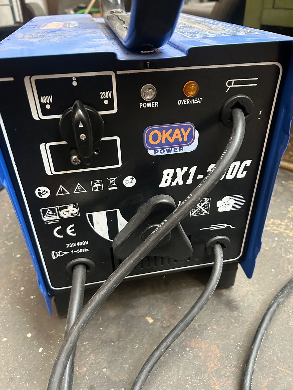 Postes à souder: Elektroden Schweissgerät 400V 16A – D'occasion à Untersiggenthal par sinamoll 1