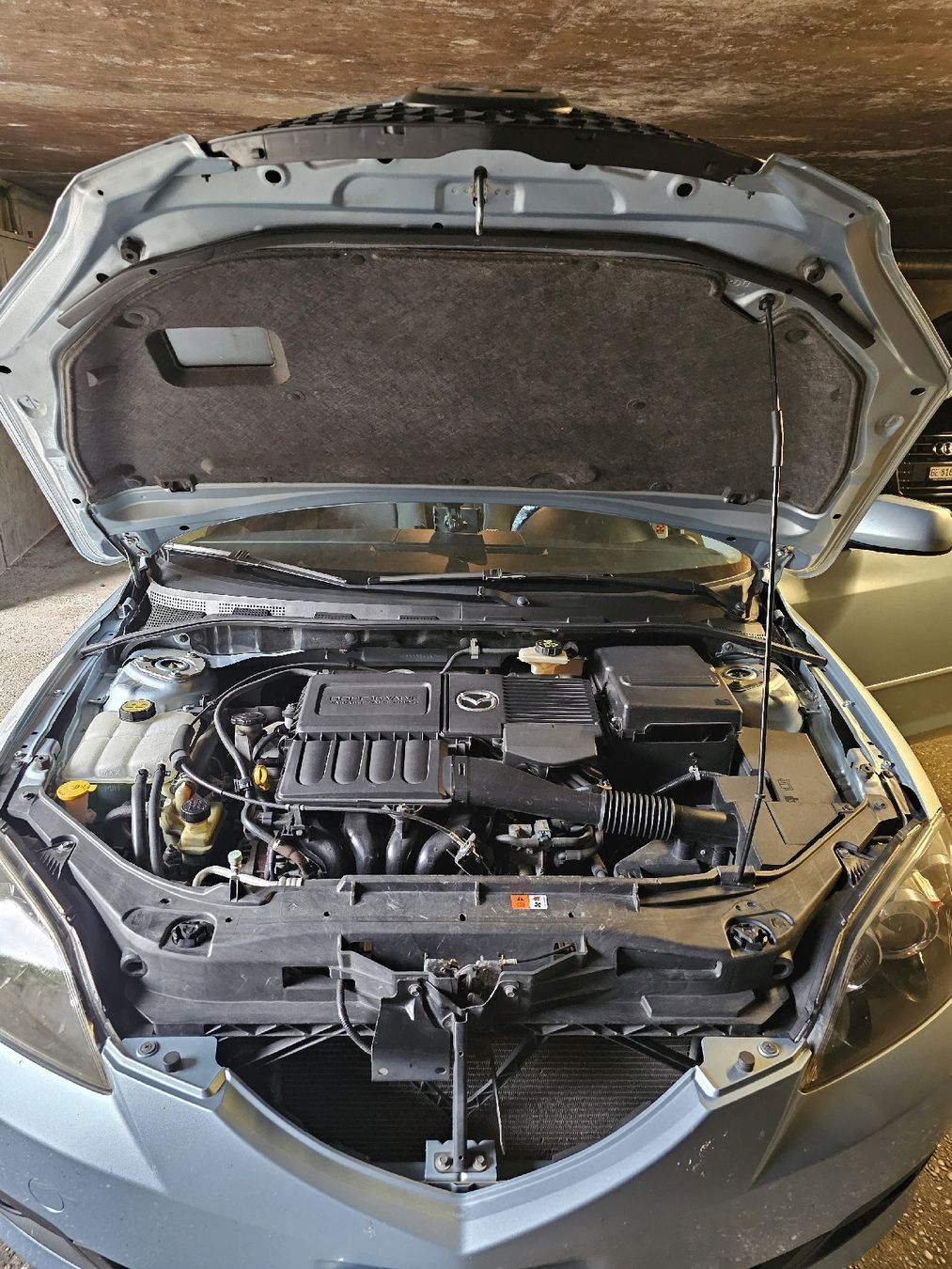 Mazda Automobili: Mazda 3 1.6 Hatchback hellblau met. – Usato da Langenthal venduto da Kaktusli66 7