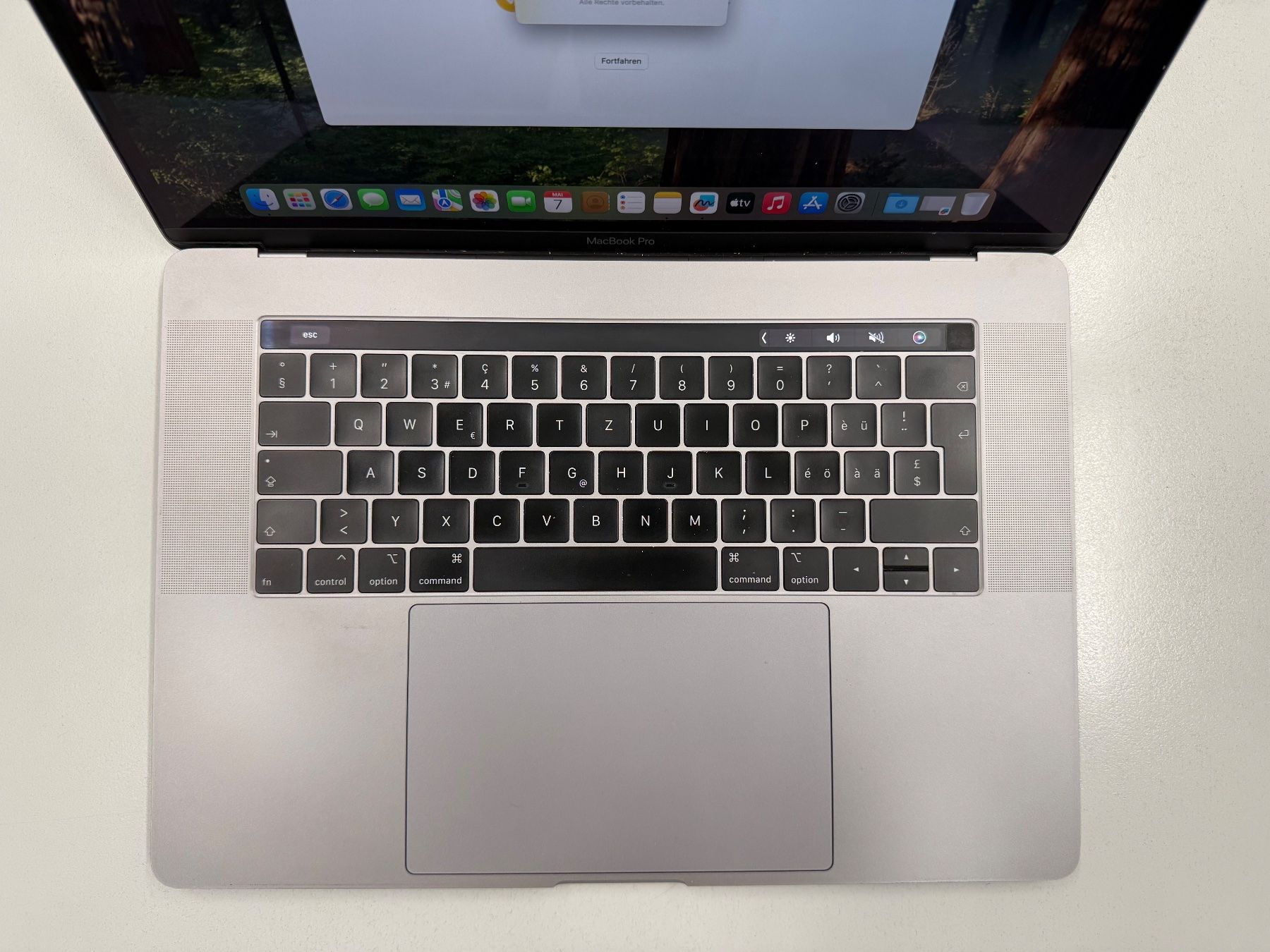 Apple Notebook: MacBook Pro 15" 2018 – Usato da Zug venduto da ElPhone 1