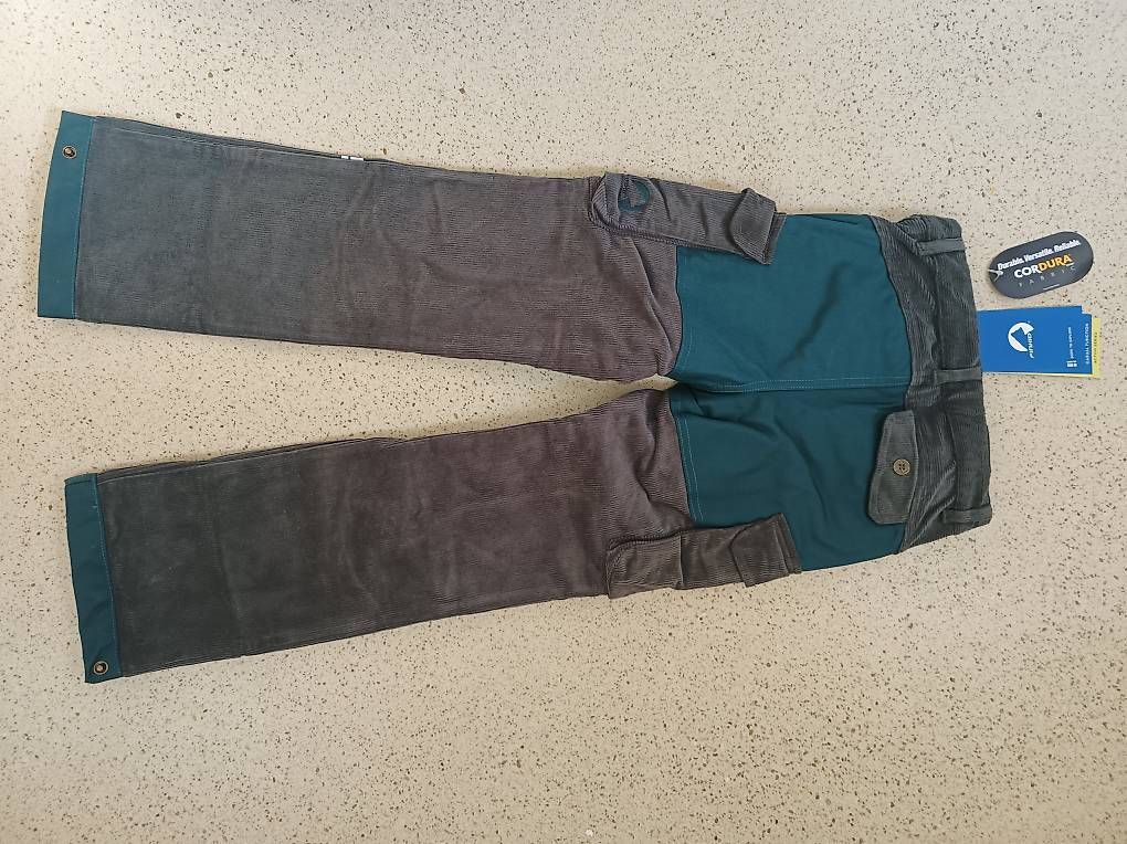 Pantaloni: Robusthose Finkid Gr. 130/140 – Usato da Humlikon venduto da Zitrone011 1