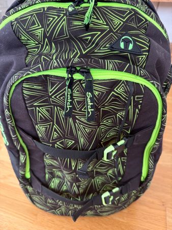 Schulrucksack Satch mit Regenhülle