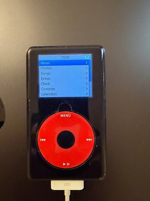 Apple Lecteur media portable: U2 Limited Edition iPod – D'occasion à Ebmatingen par mar_pqw9 2