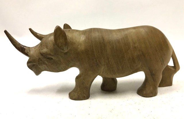 Statuette: Nashorn aus Holz geschnitzt – Usato da Zürich venduto da gigimai67 2