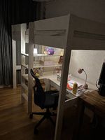 Hochbett mit Schreibtisch