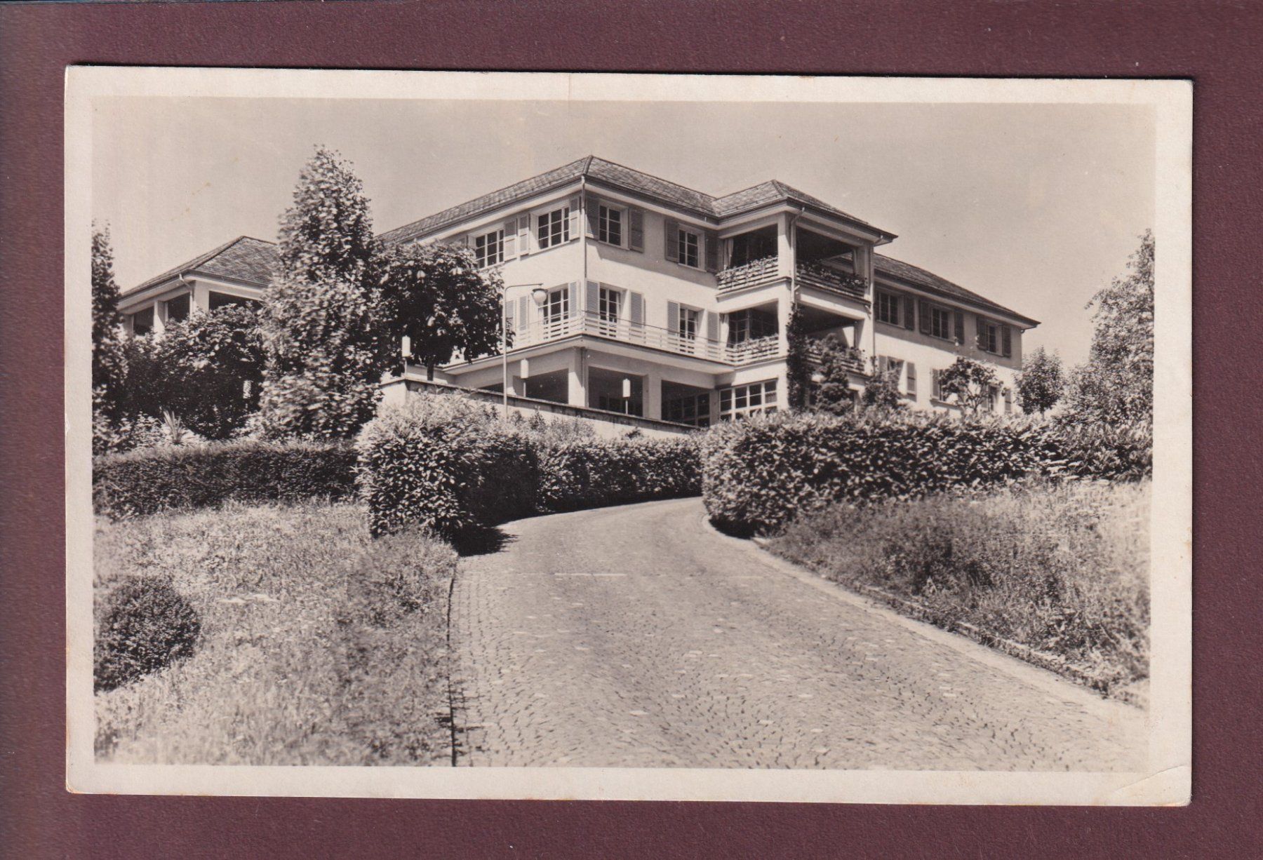 Cartoline postali: WEGGIS - Ferienheim CO-OP - 1944 // Eckbug // – Usato da Pully venduto da nicecards