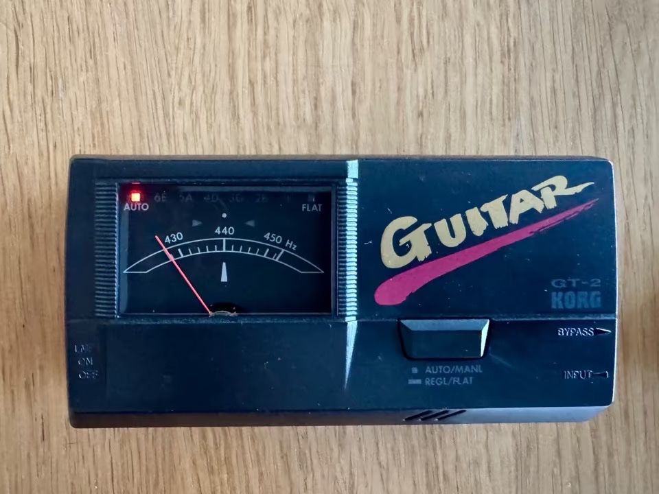 Korg Musikinstrumente: Korg Guitar Tuner GT-2 – Gebraucht aus Hettlingen von NorausWinti 1