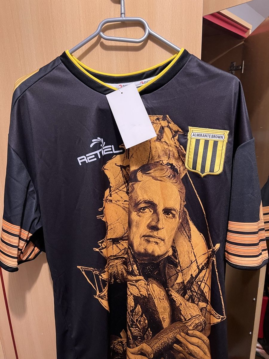 Canottiere & Pantaloni: 3 Fussball Trikots – Nuovo (secondo la descrizione) da Niederhasli venduto da joe_tg2d 5