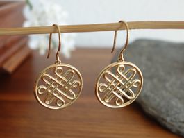 „Ruyi-Knoten“ Glücksohrhänger, 18K Gelbgold