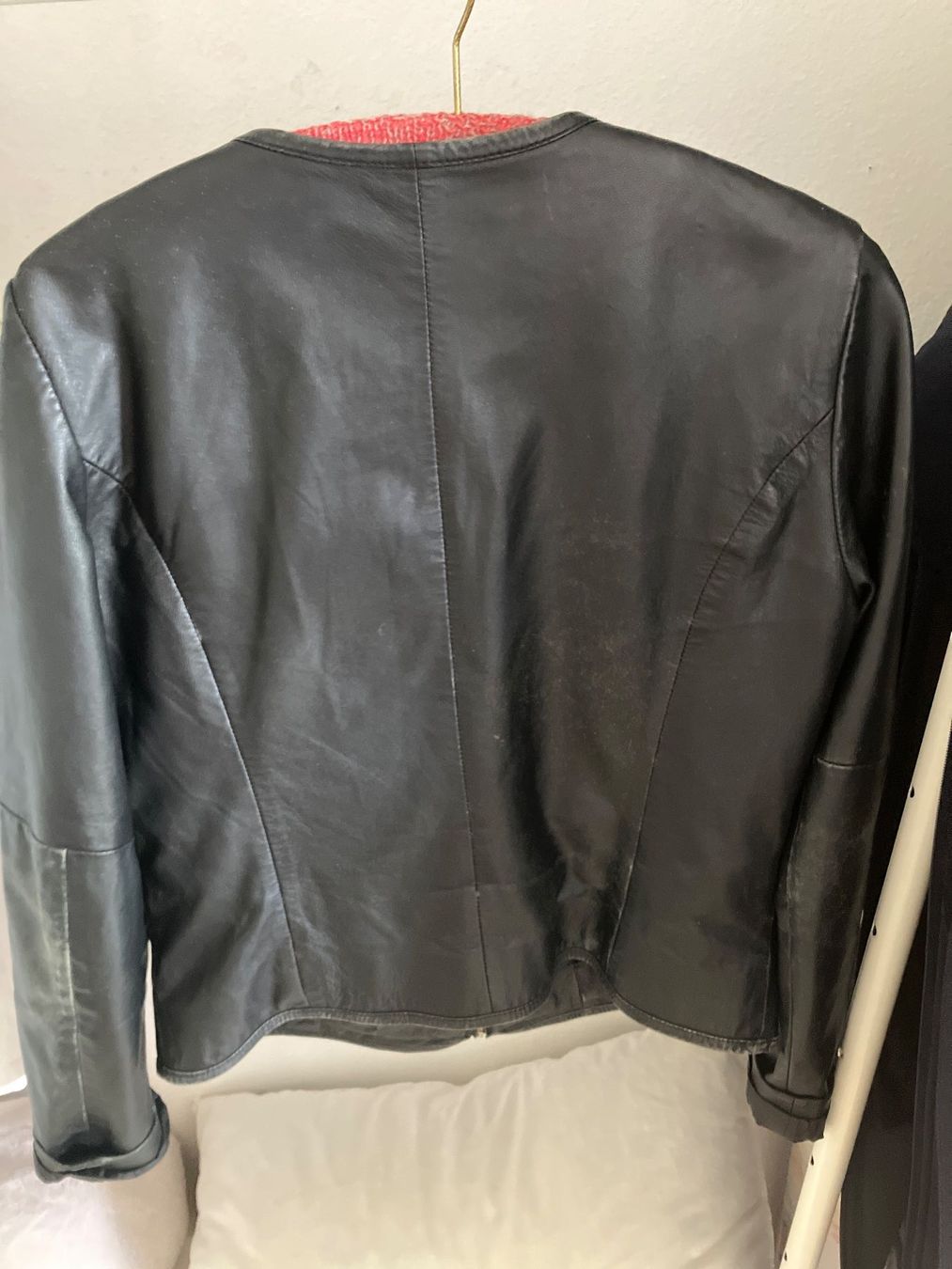 Esprit Giacche: Lederjacke Esprit Gr. 38 – Usato da Rothenburg venduto da Regenbogenwolken 2