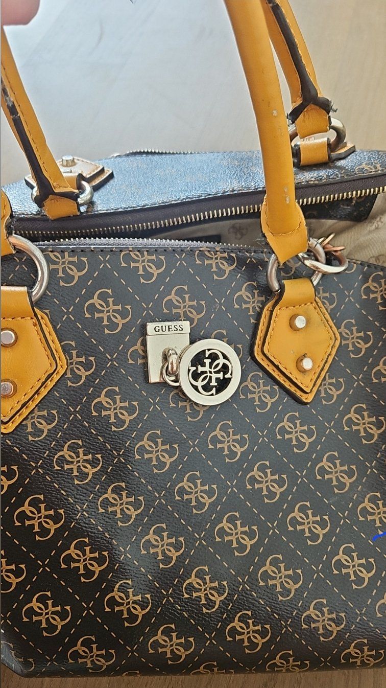 Guess Borse da donna: Guess Tasche – Usato da Suhr venduto da jes_rtc9
