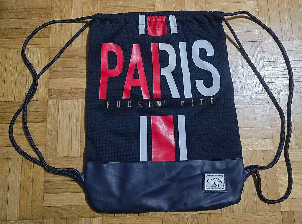 Taschen: Sportbeutel Cayler & Sons Paris-Logo – Neu (gemäss Beschreibung) aus Schaffhausen von F_180