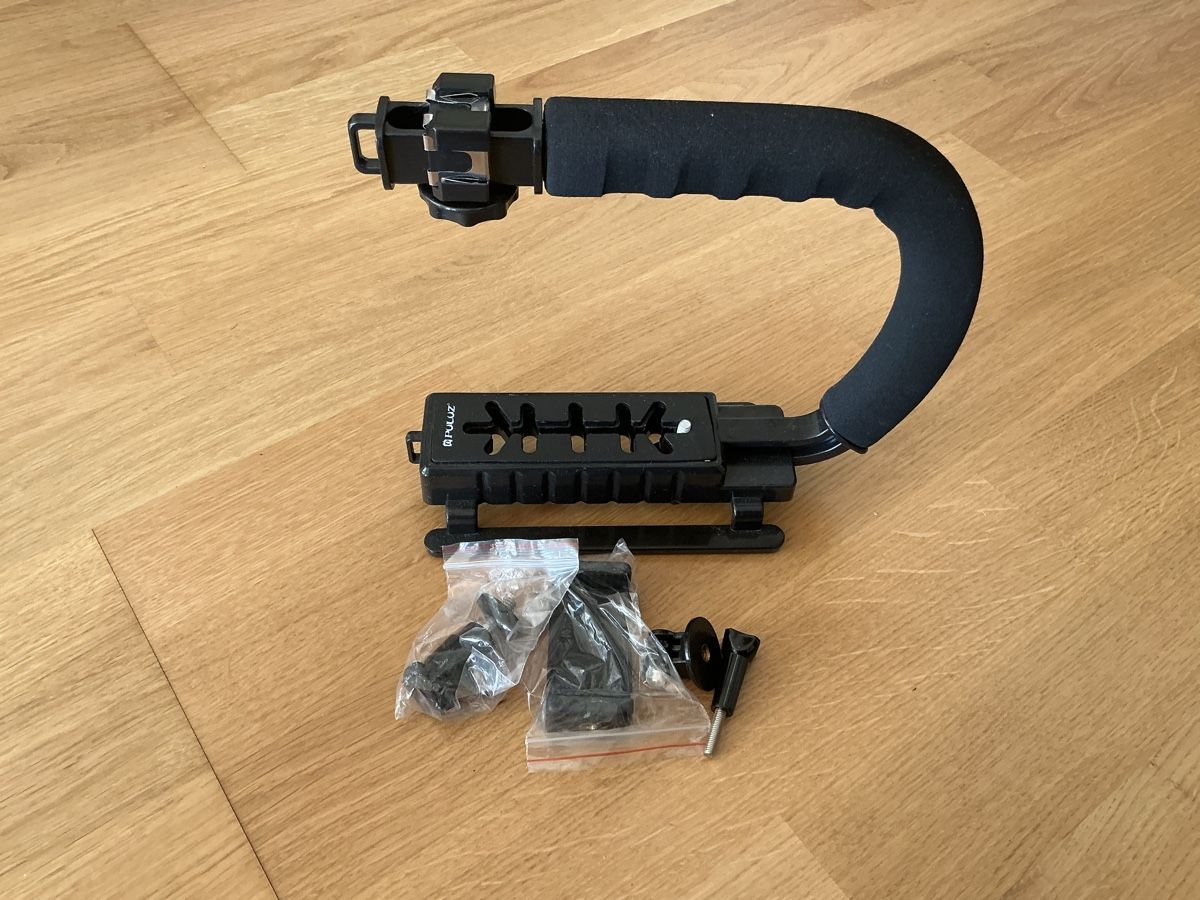 Treppiedi & Teste: PULUZ Kamera Handstativ U/C Form Halterung Rig – Nuovo e nell'imballaggio originale da Kriens venduto da Pasci_26 1