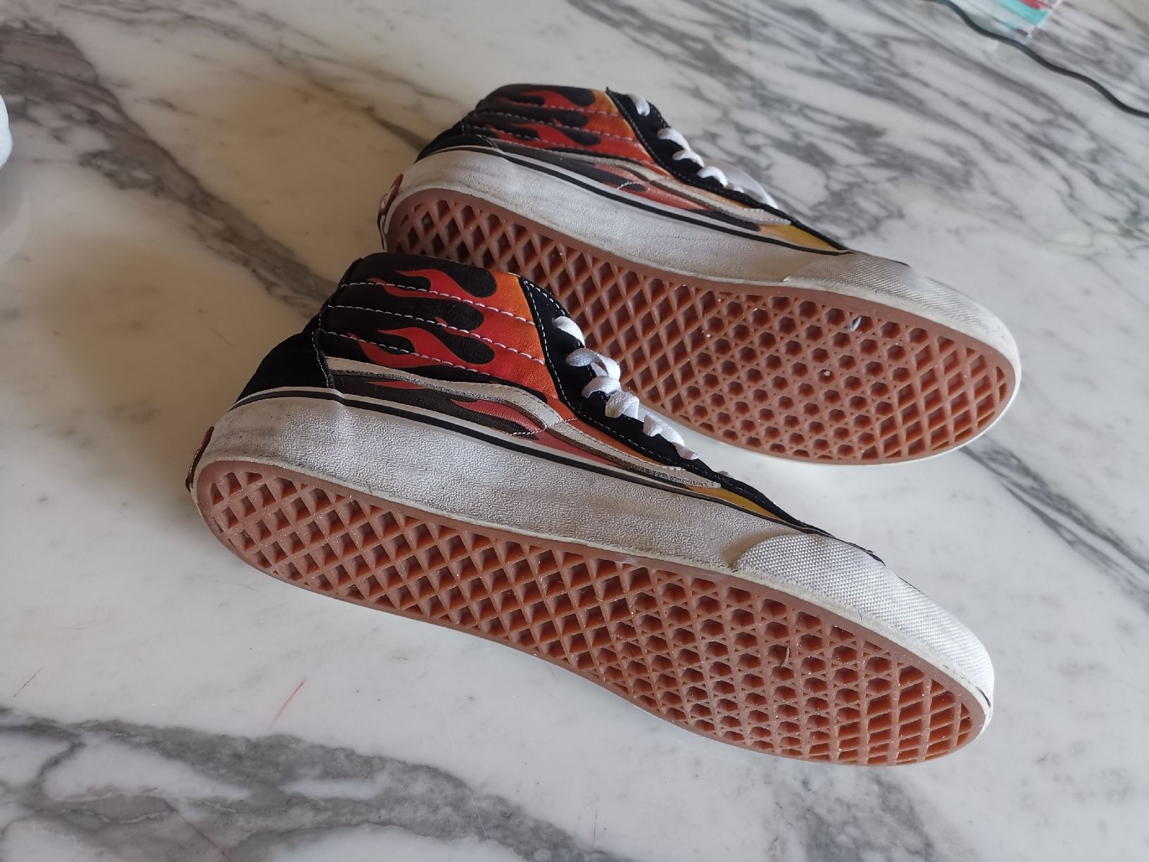 Vans Herrenschuhe: Vans High Top, Flames – Gebraucht aus Uerikon von pink_flamingo 3