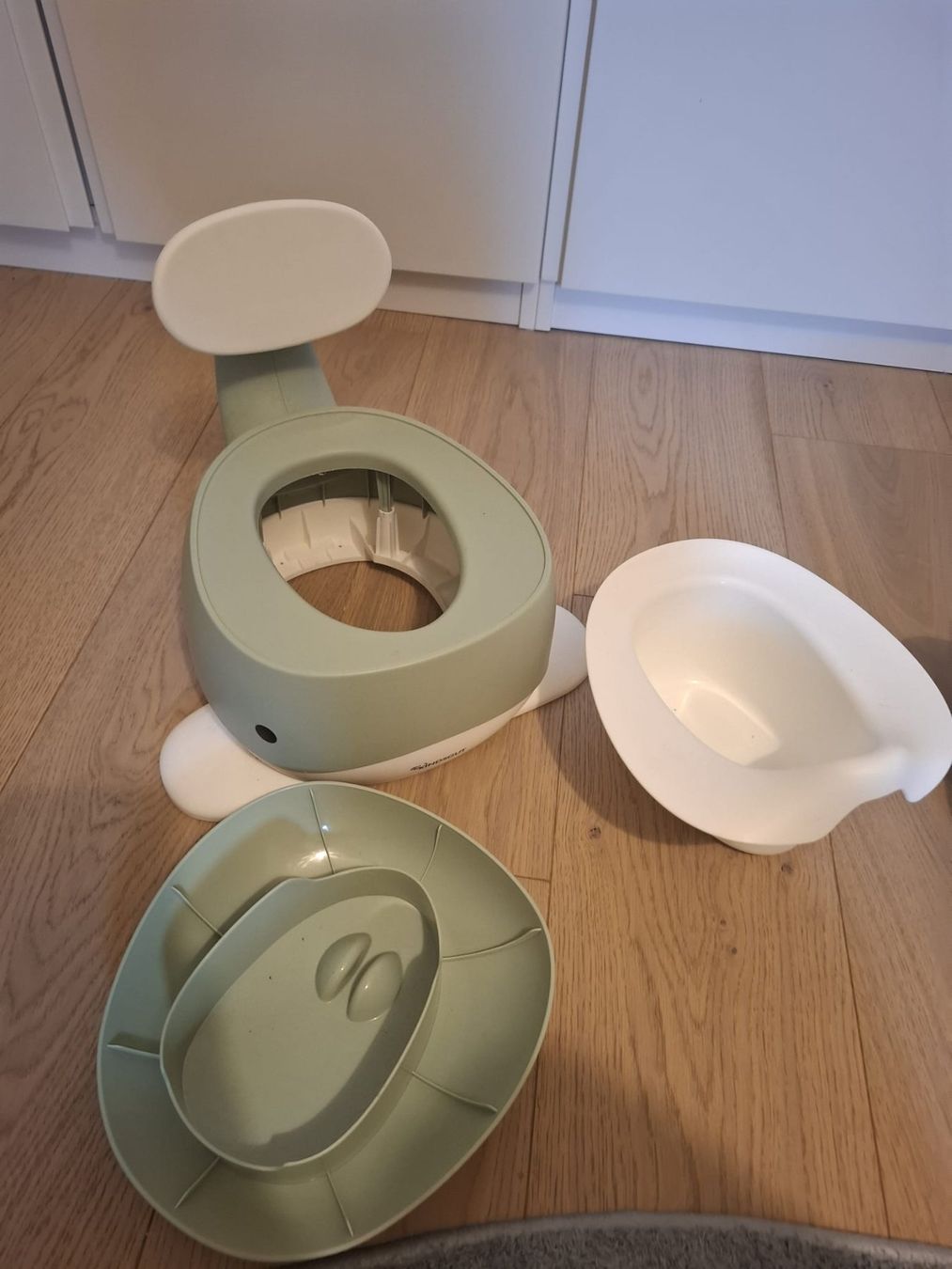 WC: Kindsgut Kinder-Töpfchen Set Wal mint – Gebraucht aus Küssnacht am Rigi von awalde 4