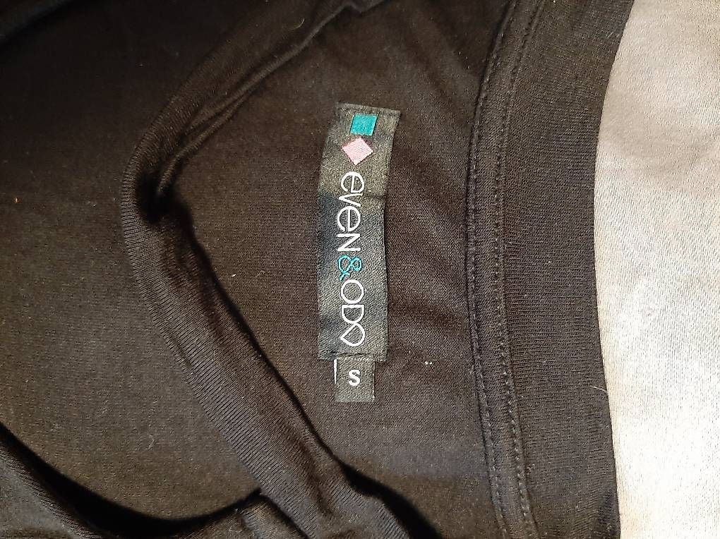 Maglioni & Felpe: Even & ODD Langarmshirt Gr. S Schwarz – Usato da Marthalen venduto da Jenny.Z 4