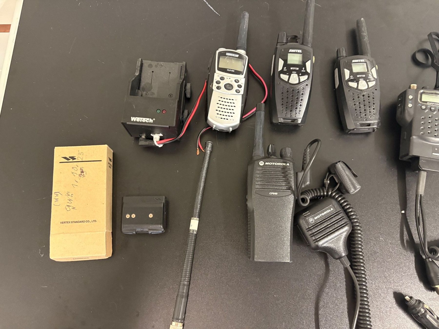 Radiocomunicazione: Div. Funkgeräte, gebraucht – Usato da Wiesendangen venduto da plus-minus 1