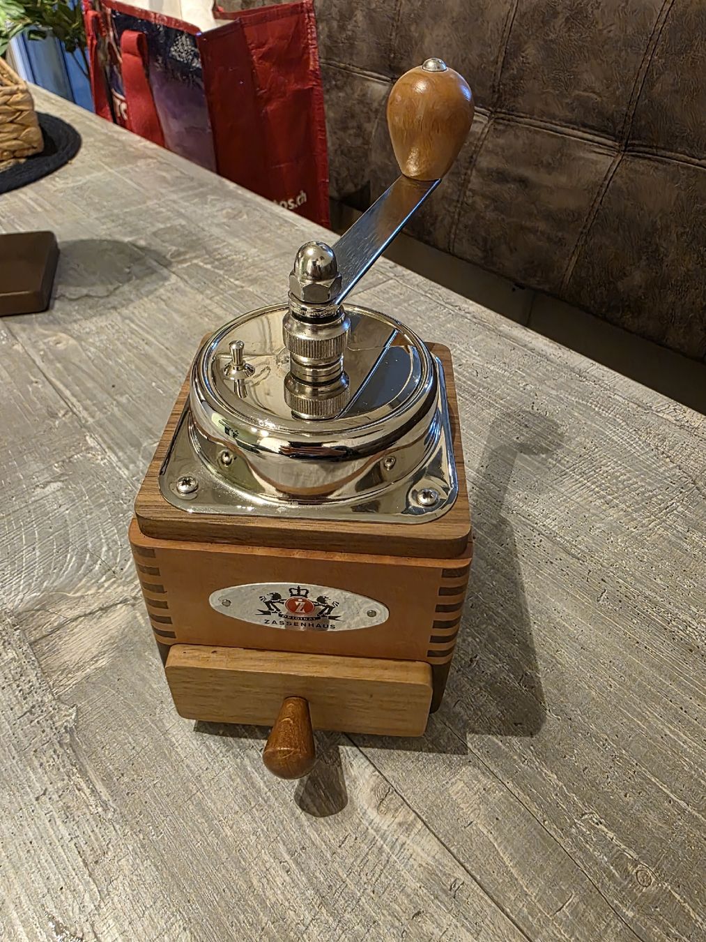 Macchine per caffè & Macchine per espresso: Zassenhaus Kaffemühle Montevideo – Nuovo (secondo la descrizione) da Liestal venduto da producer