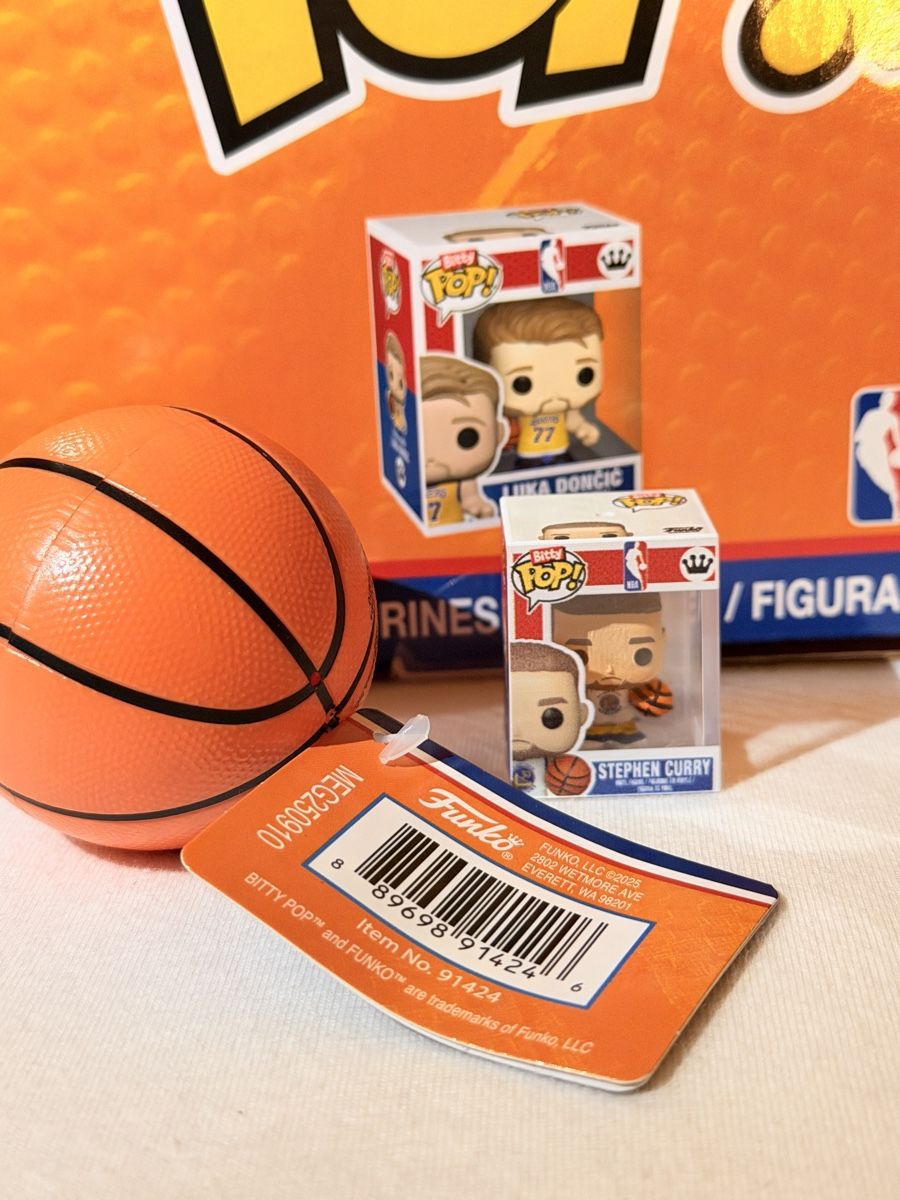 Funko Figuren: Funko Bitty Pop! NBA Stephen Curry inkl. Verpackung, GSW – Neu (gemäss Beschreibung) aus Allschwil von lakerscollectorch