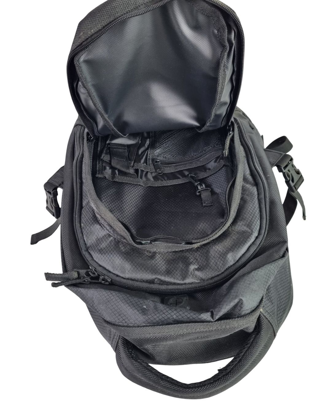 Zaini: QUADRAL Rucksack Schwarz – Usato da Wangen b. Olten venduto da Restwert_Wangen 2