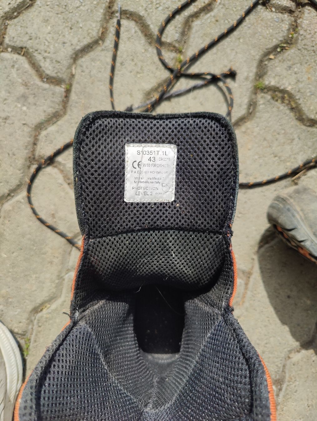 Scarpe da uomo: Robuste Forstarbeiter Schuhe, Arbeitsschuhe Grösse 43 – Usato da Rheinau venduto da gastaccount 1
