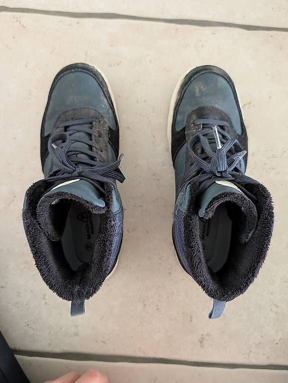 Scarpe per ragazzi: Winterschuhe BeachMountain wasserdicht, Gr. 38 – Usato da Uster venduto da bikesnow 3