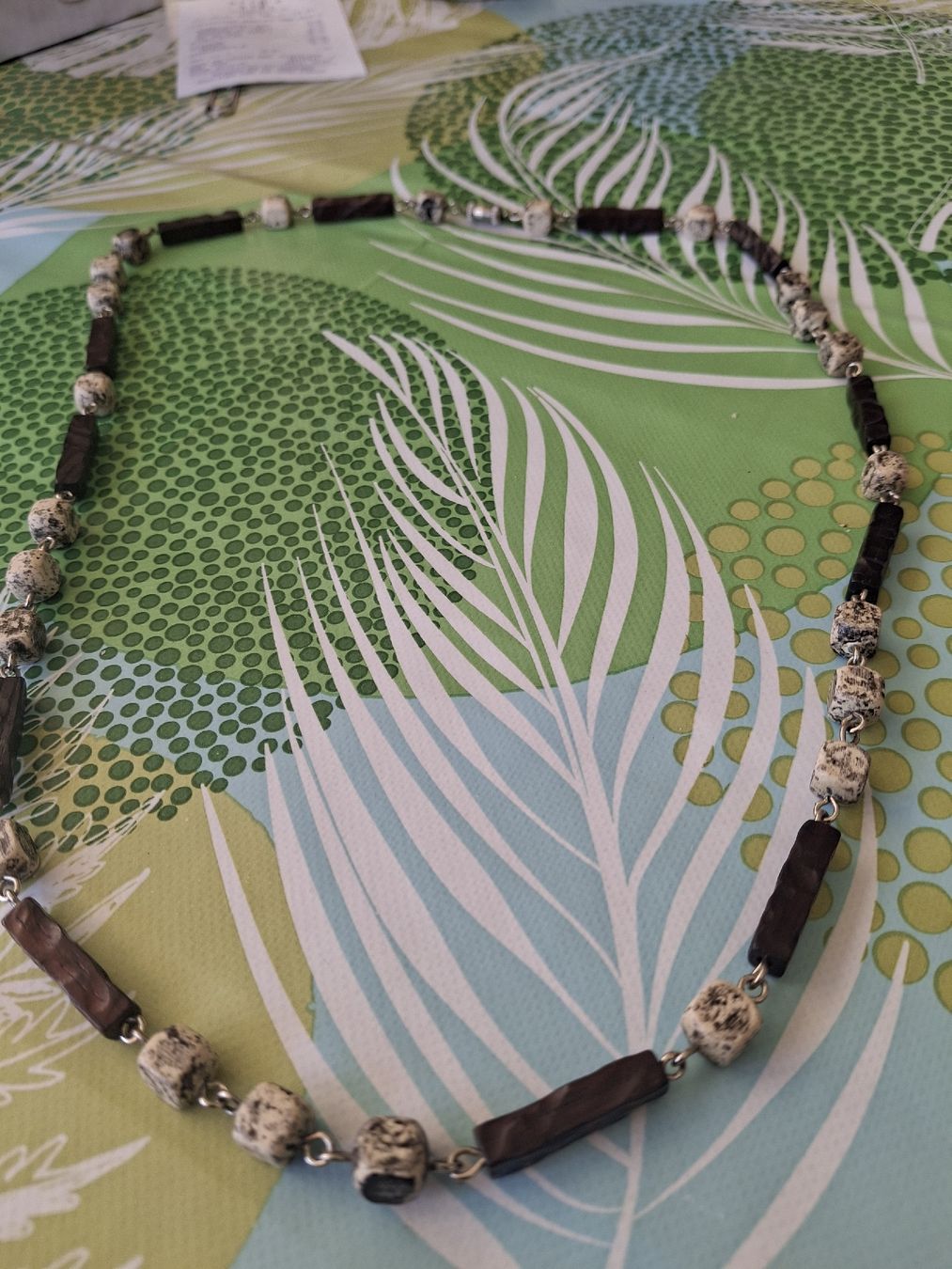 Catenine: Collier ethnique perles bois & pierre  – Usato da Brügg BE venduto da rup_p6cw 1