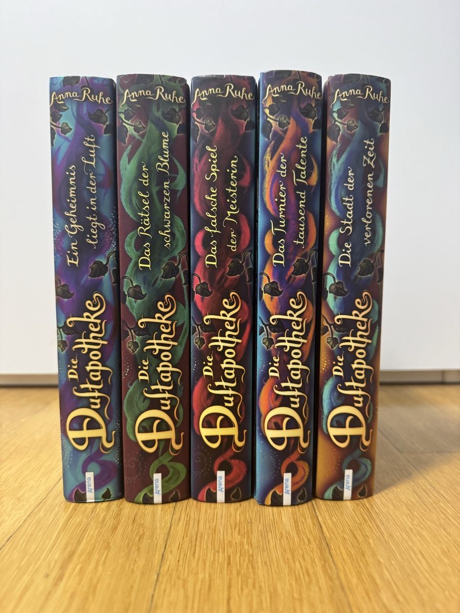 Libri: Die Duftapotheke Band 1-5 fester Einband – Nuovo (secondo la descrizione) da Zürich venduto da vam26 1