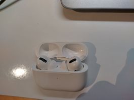 AirPods Pro 1