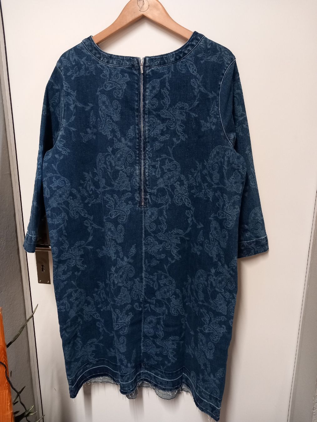 S.Oliver Vestiti: S.Oliver Stretch-Jeanskleid Gr.44 mit Muster – Usato da Gwatt (Thun) venduto da umwelt-brocki 1