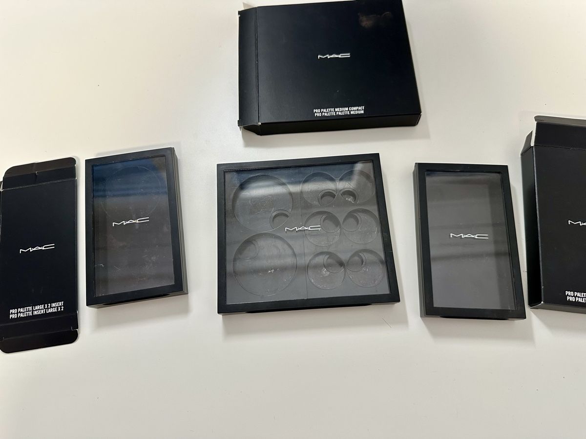 Mac Cosmetics Make-up: Mac cosmetics Leerpaletten – Usato da Brugg AG venduto da Keks.und.Kruemel