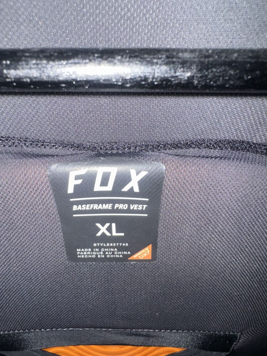 Fox Protections: FOX BASEFRAME PRO D3O PROTEKTOREN WESTE XL – D'occasion à Volketswil par Taso 2