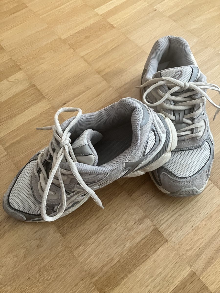 Chaussures hommes: Asics Schuhe – D'occasion à Köniz par TinaGs 1